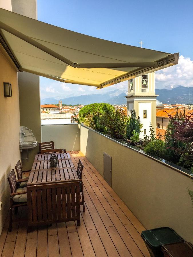 Levante Appartamento Di Pregio, Terrazza E Vista Panoramica Sul Mare E La Citta Viareggio Exterior foto